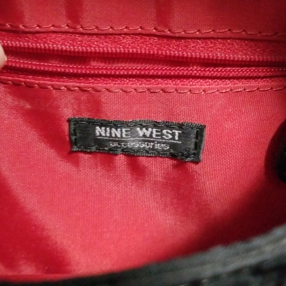 Nine West Purse Small Black - Picture 4 of 8